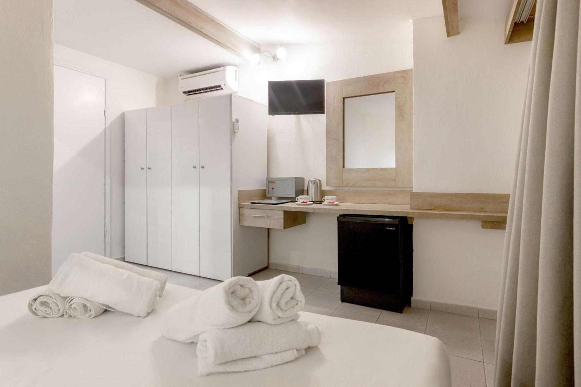 Hotel Odysseas Polychrono Room photo